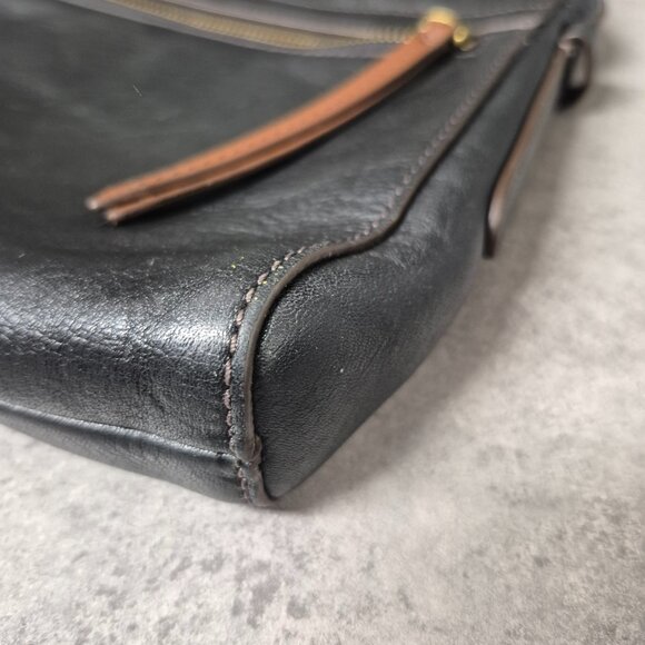 Fossil Black leather with Brown Accent Crossbody Shoulder Bag - Picture 6 of 15